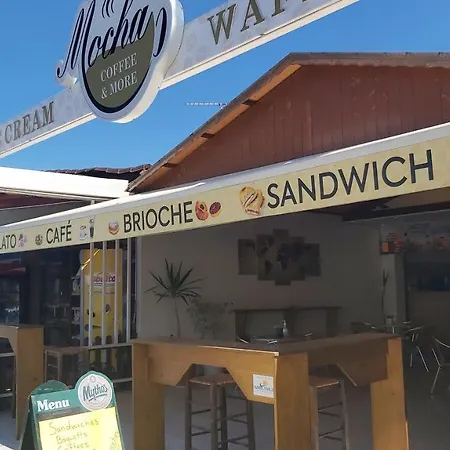 Tina & Anna Laganász