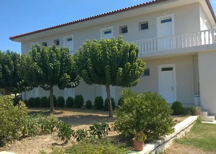 Tina & Anna Apartman Laganász