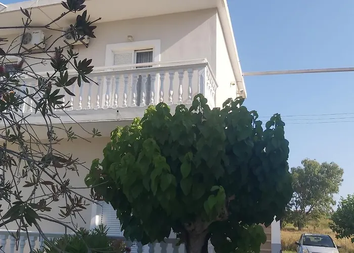 Tina & Anna Laganász