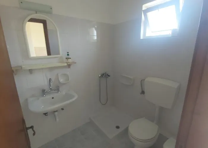 Tina & Anna Apartman *