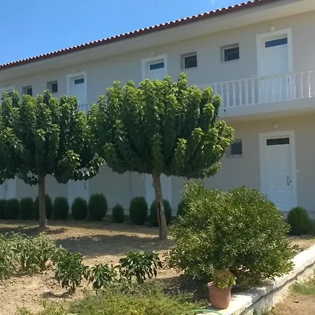 Tina & Anna Apartament Laganas